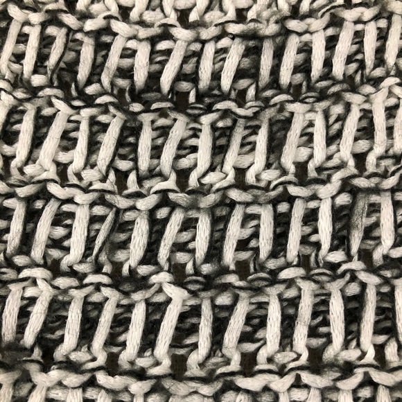 Roots chunky knit sleeveless sweater SZ M - Picture 4 of 10